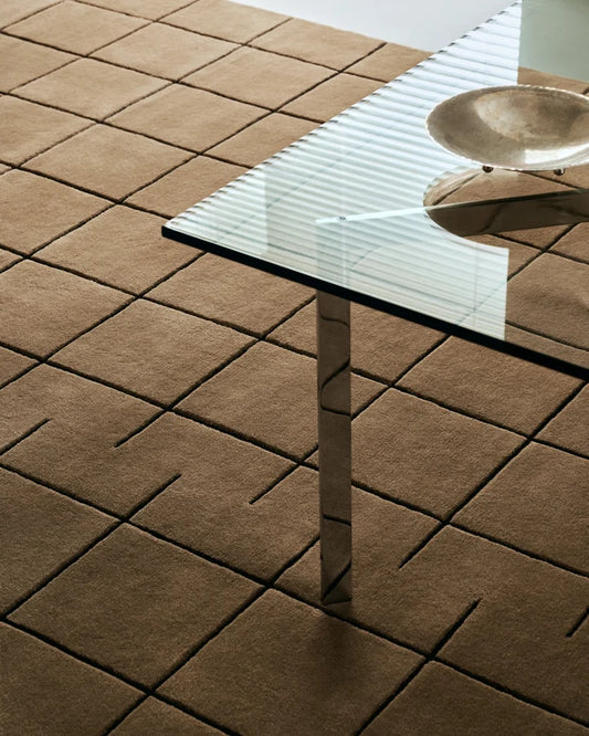 Contemporary Sand Brown Grid Tufted Accent Rug