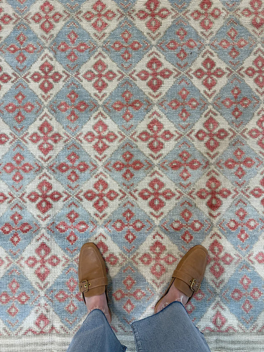 Vintage Style Diamond Lattice Oushak Rug