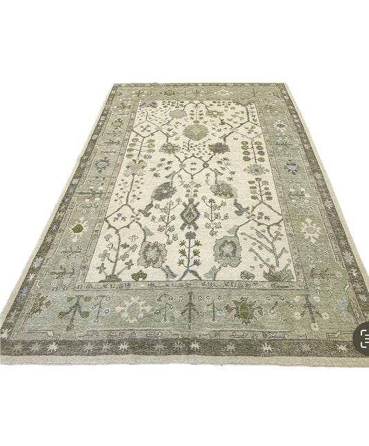 Sage & Ivory Traditional Oushak Area Rug