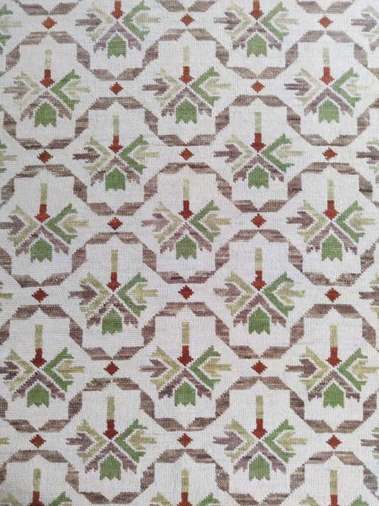 Ivory & Olive Green Geometric Trellis Area Rug